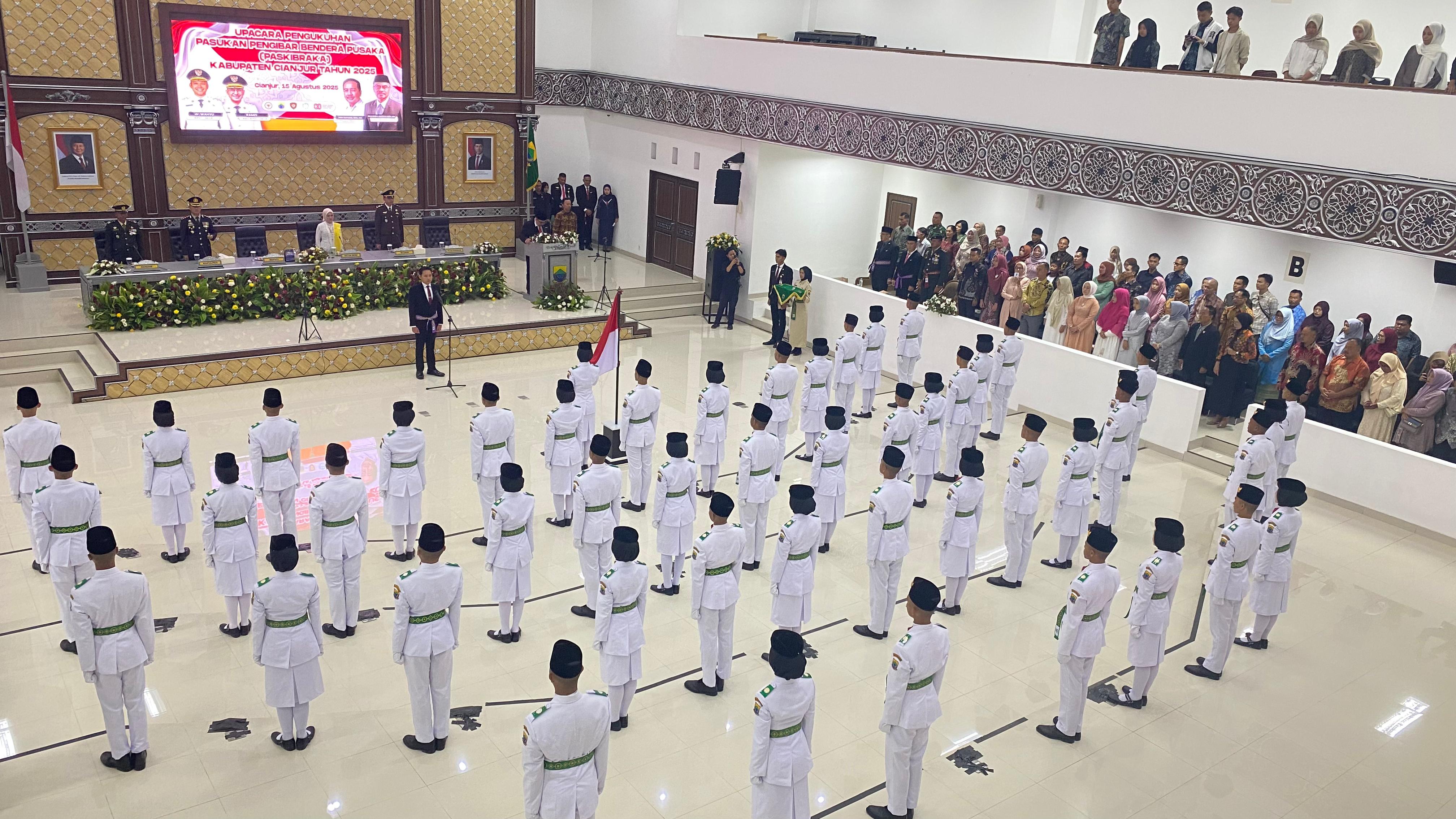 Paskibraka Cianjur 2025 Dikukuhkan, Bupati: Upacara Nanti Bakal Digelar di Lapang Joglo Prawatasari