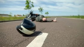 Motor Oleng, Pelajar SMP Tewas Usai Tabrak Truk di Jalur Cibinong-Sindangbarang