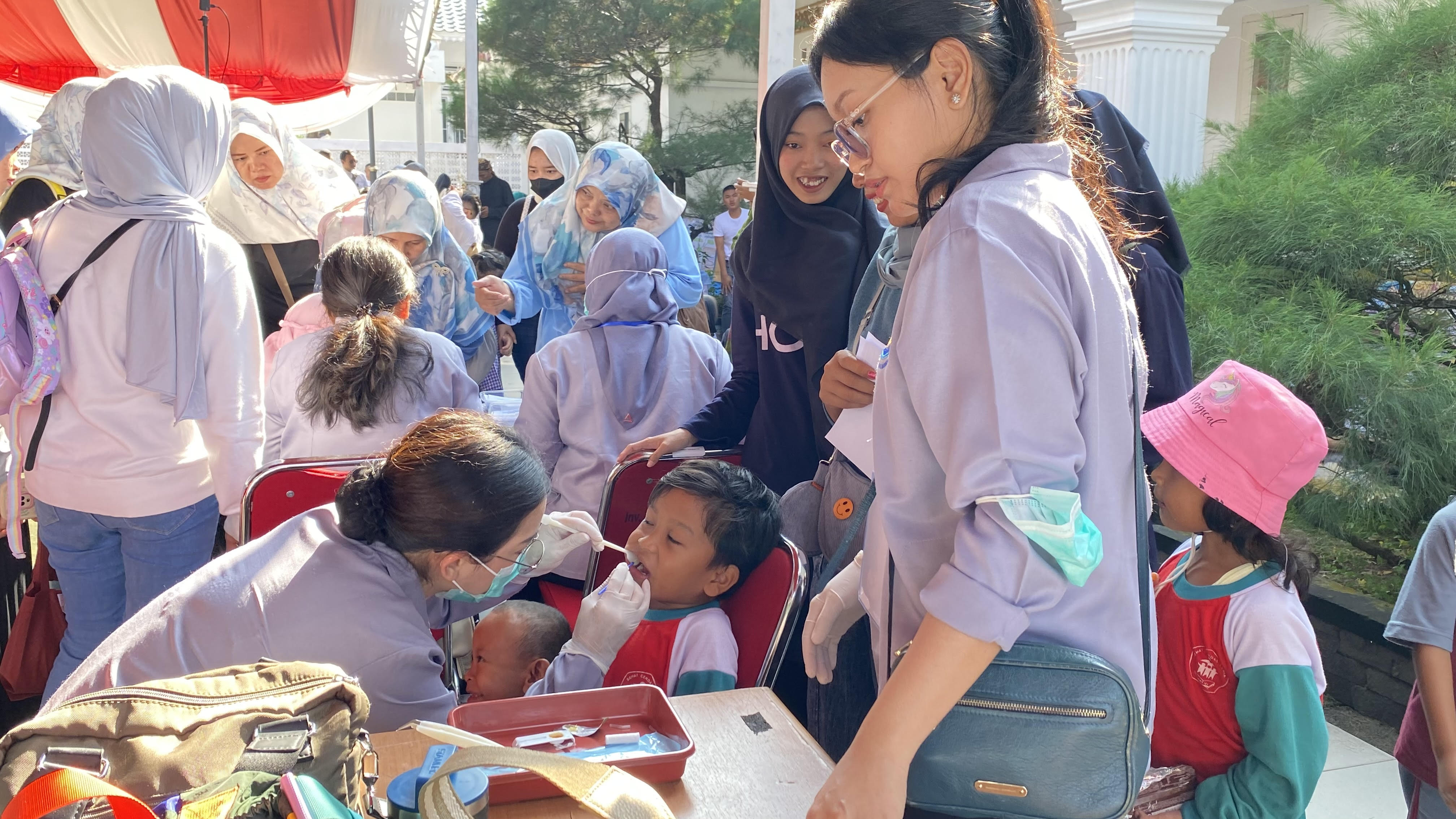 TNI AL Gelar Bakti Kesehatan Gigi di Cianjur, Kadiskesal: 50 Persen Anak Indonesia Mengalami Karies
