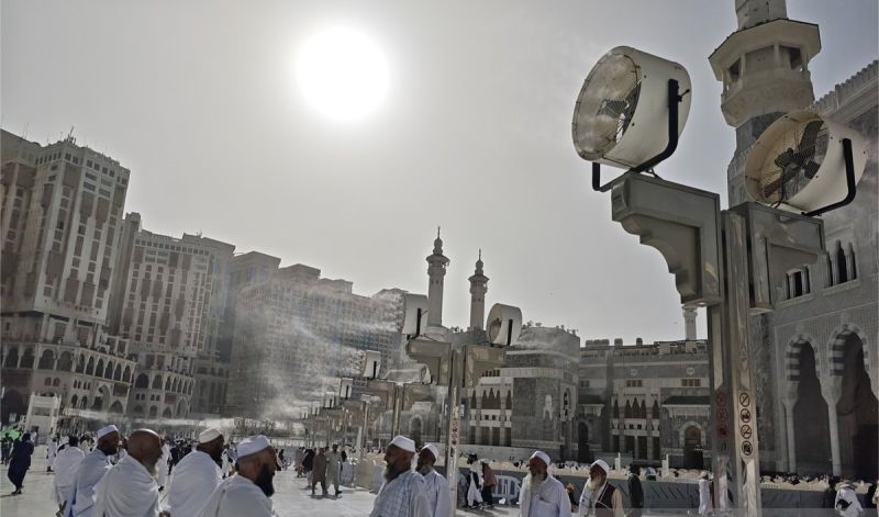 Jamaah Diimbau Manfaatkan Alat Pelindung Diri untuk Atasi Cuaca Panas