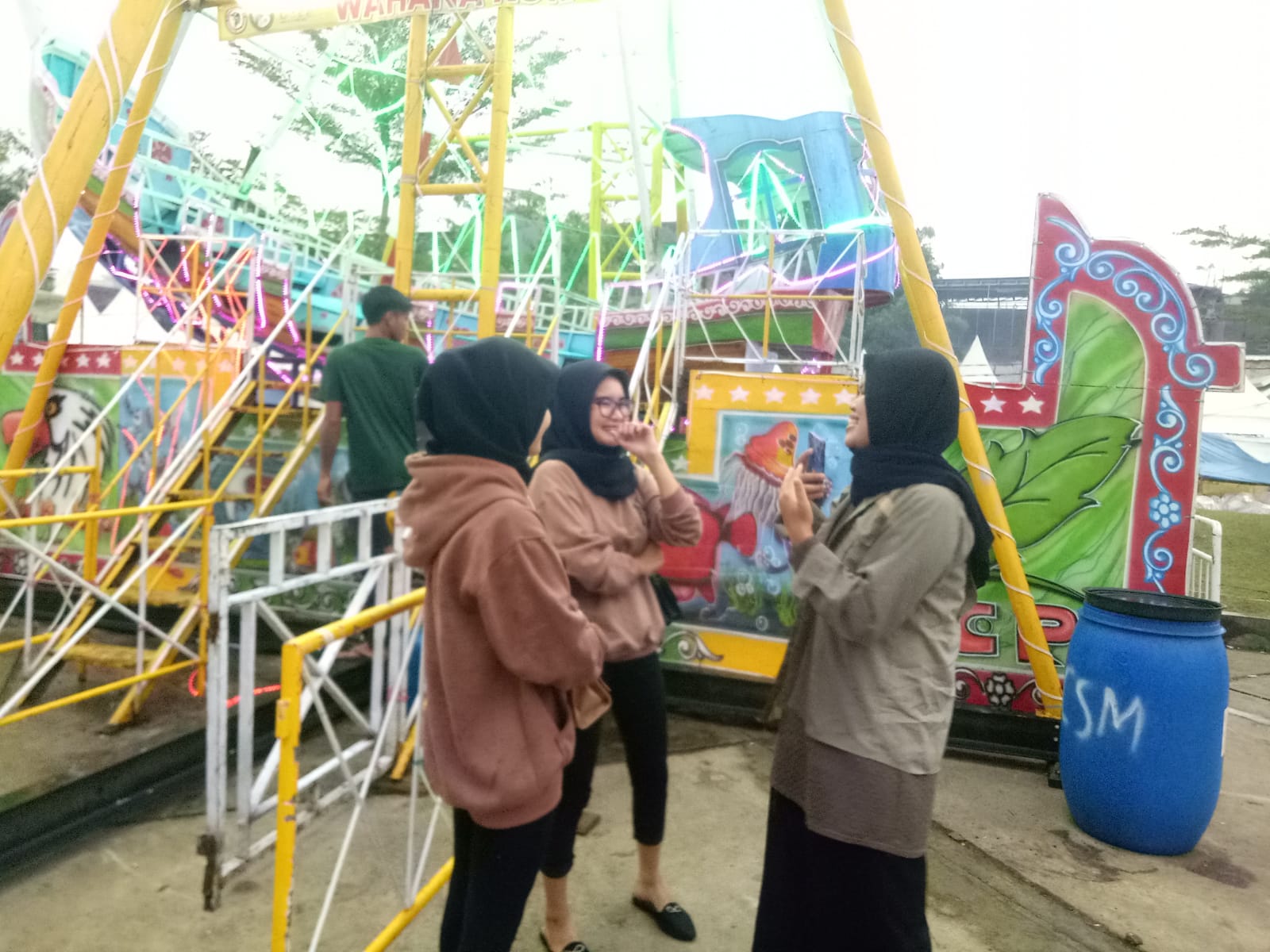 Kora-kora, Wahana Paling Seru di Alun-alun Cianjur