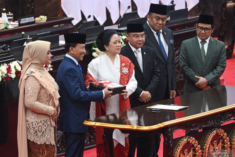 Puan Maharani Kembali Ditetapkan Jadi Ketua DPR untuk 2024-2029