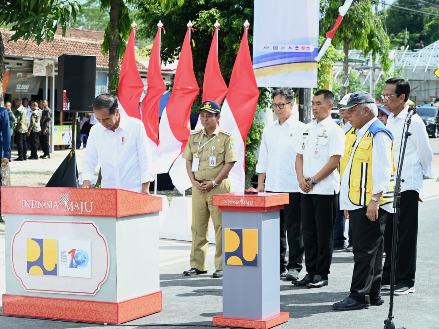 Jokowi Resmikan Tujuh Ruas Jalan Daerah di DIY