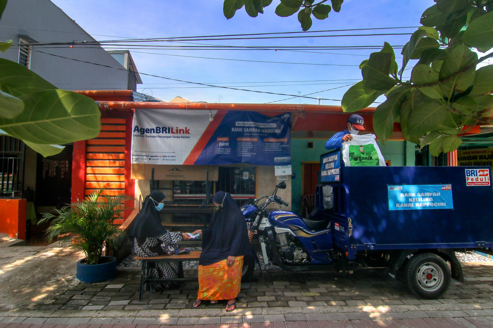 Jadi AgenBRILink, Wanita Hebat ini Terus Berinovasi Bawa Manfaat ke Masyarakat Sekitar