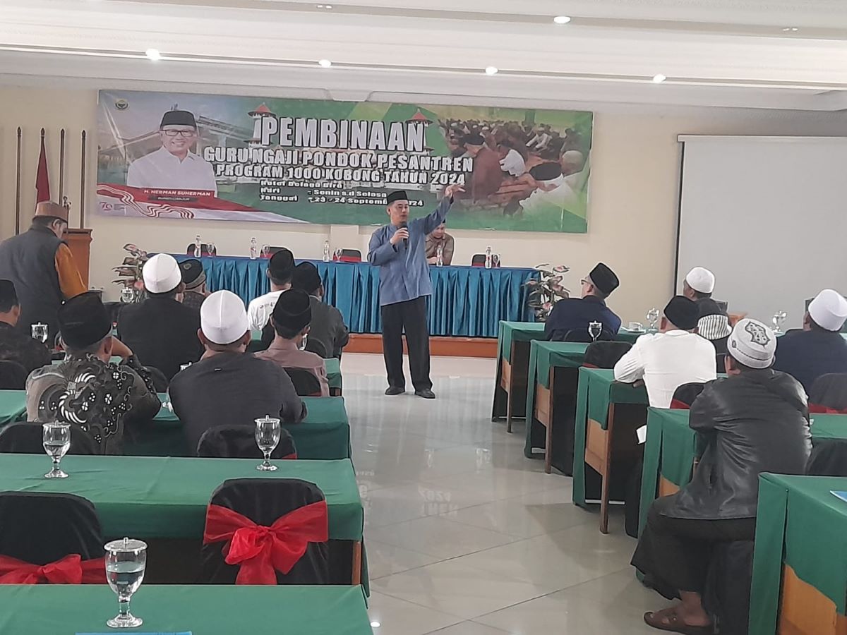 Setda Cianjur Gelar Pembinaan Guru Ngaji Pondok Pesantren 