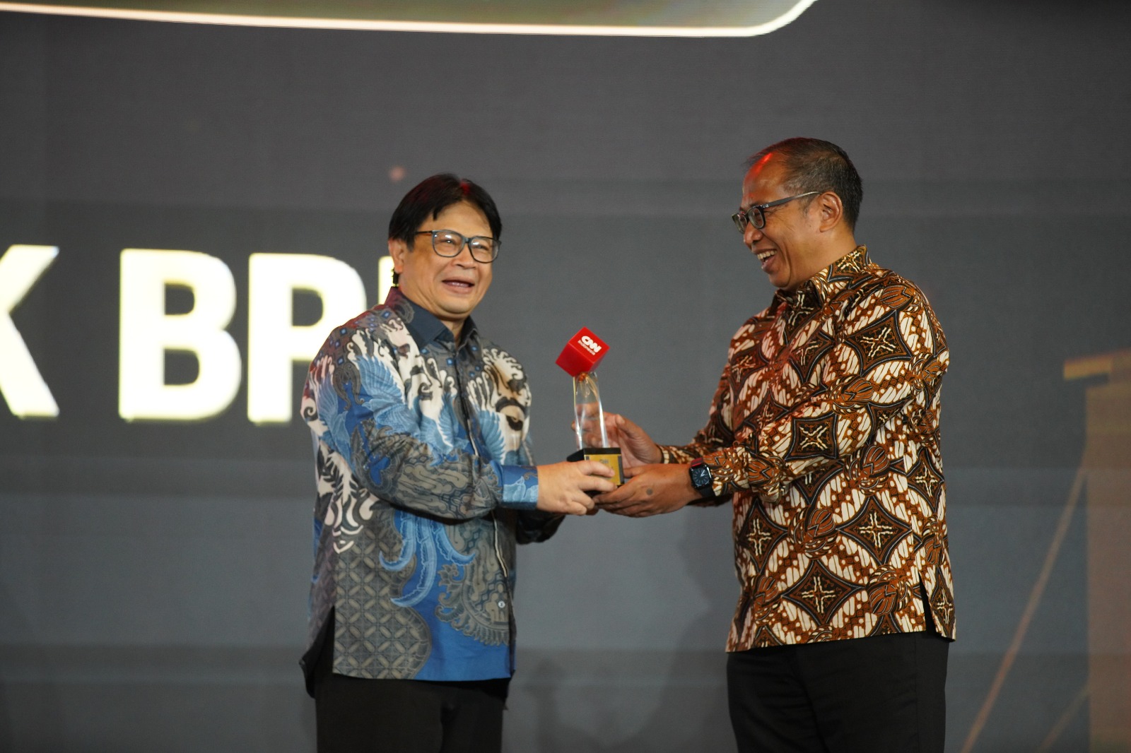 BRI Raih Penghargaan Best Risk Management di CNN Indonesia Awards