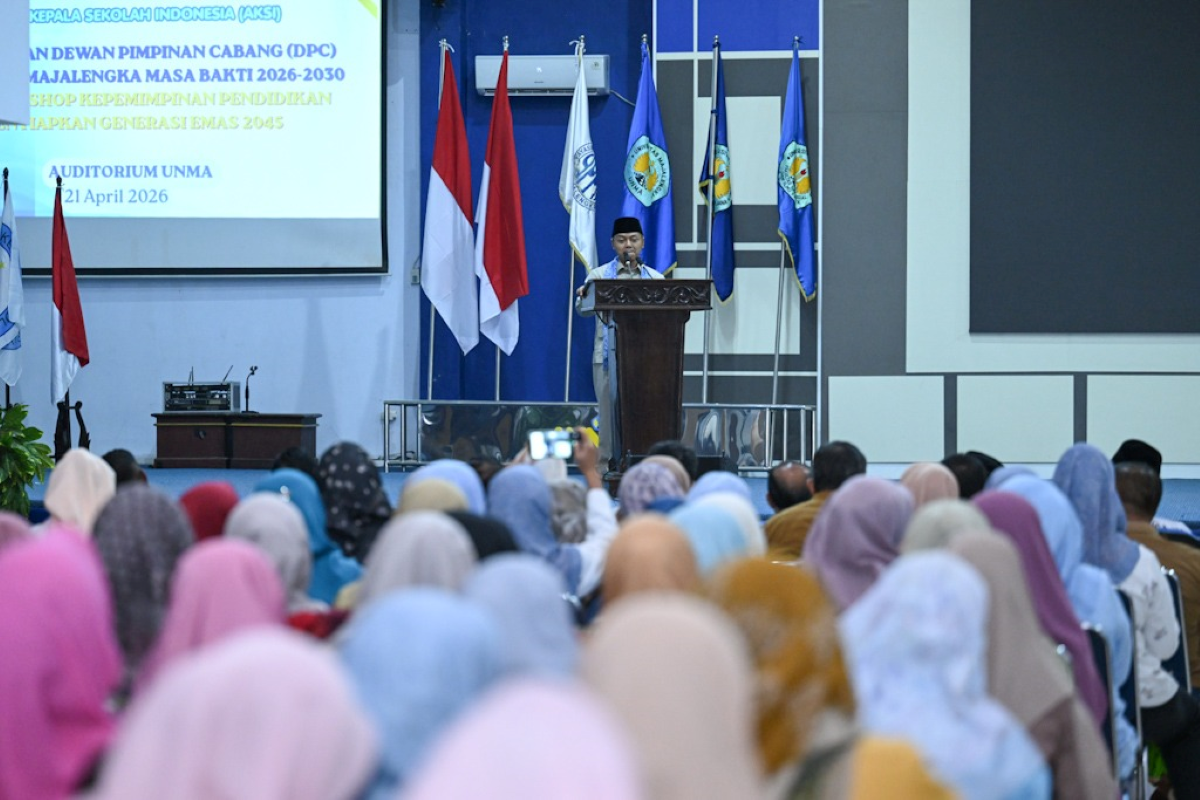 Wamendikdasmen Fajar Soroti Peran Sekolah dan Guru