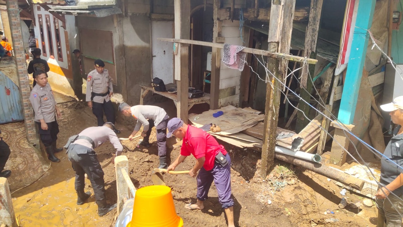 Wabup Cianjur Prihatin Bencana Banjir Melanda Sukanagara