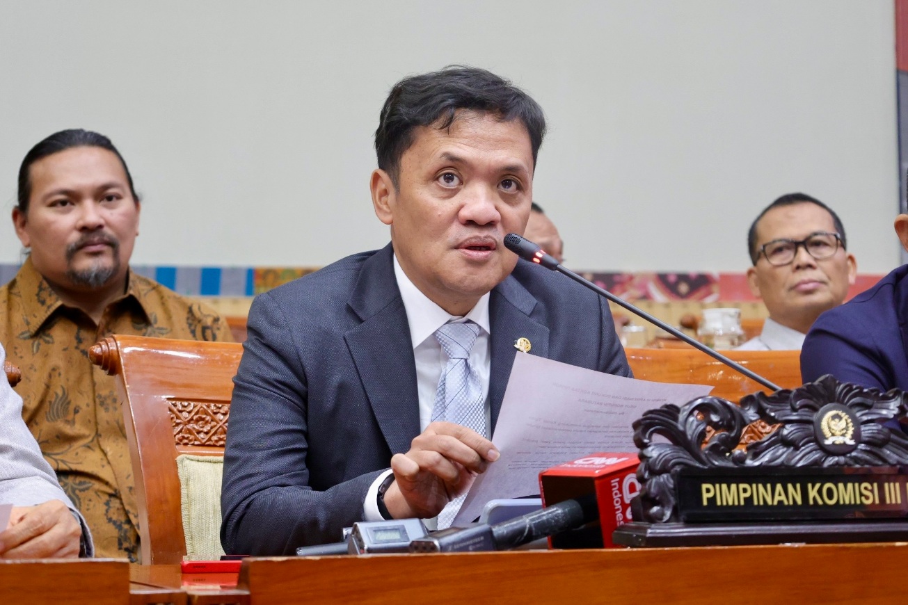 Komisi III Bentuk Tim Pengawas usai Pengunduran Diri Jampidsus