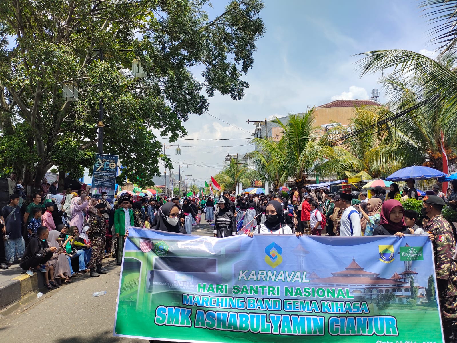 Ribuan Santri Meriahkan Karnaval HSN 2022, Bupati Cianjur: Luar Biasa