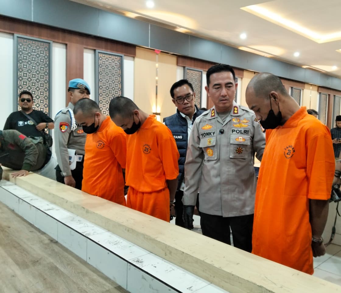 Polres Cianjur Tangkap Tiga Tersangka Pengedar, Sita 6,4 Kilogram Ganja Kering 