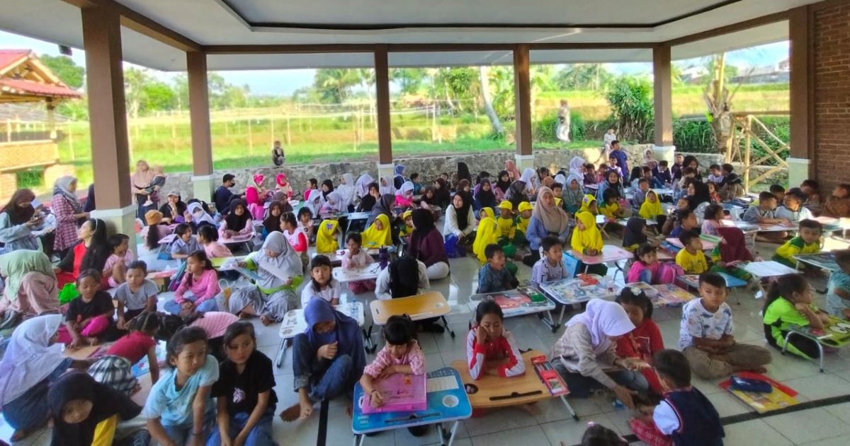 Ratusan anak PAUD dan SD di Cugenang Cianjur Ikuti 