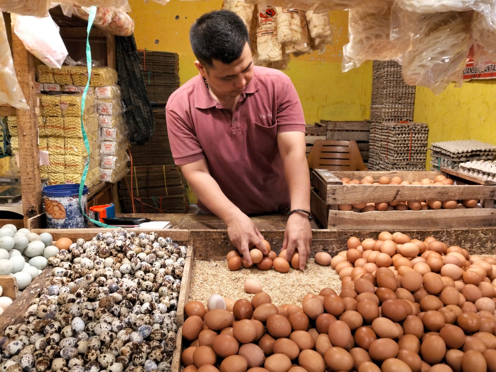 Daya Beli Masyarakat di Pasar Muka Cianjur Menurun, Pedagang Keluhkan Harga Ayam dan Telur 