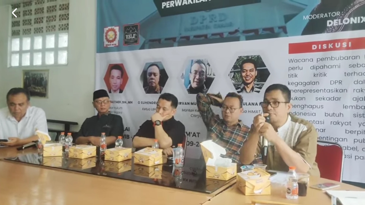 Diskusi Publik Dewan Kota dan RBUC di LBH Cianjur Dorong Reformasi Sistem Partai Politik dan Revisi UU MD3