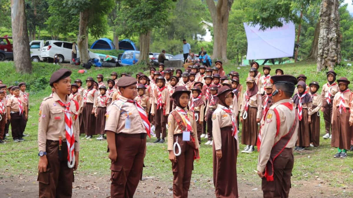 Ratusan Siswa Madrasah Ikuti Perkemahan Pramuka di Mandala Kitri Cibodas Cianjur