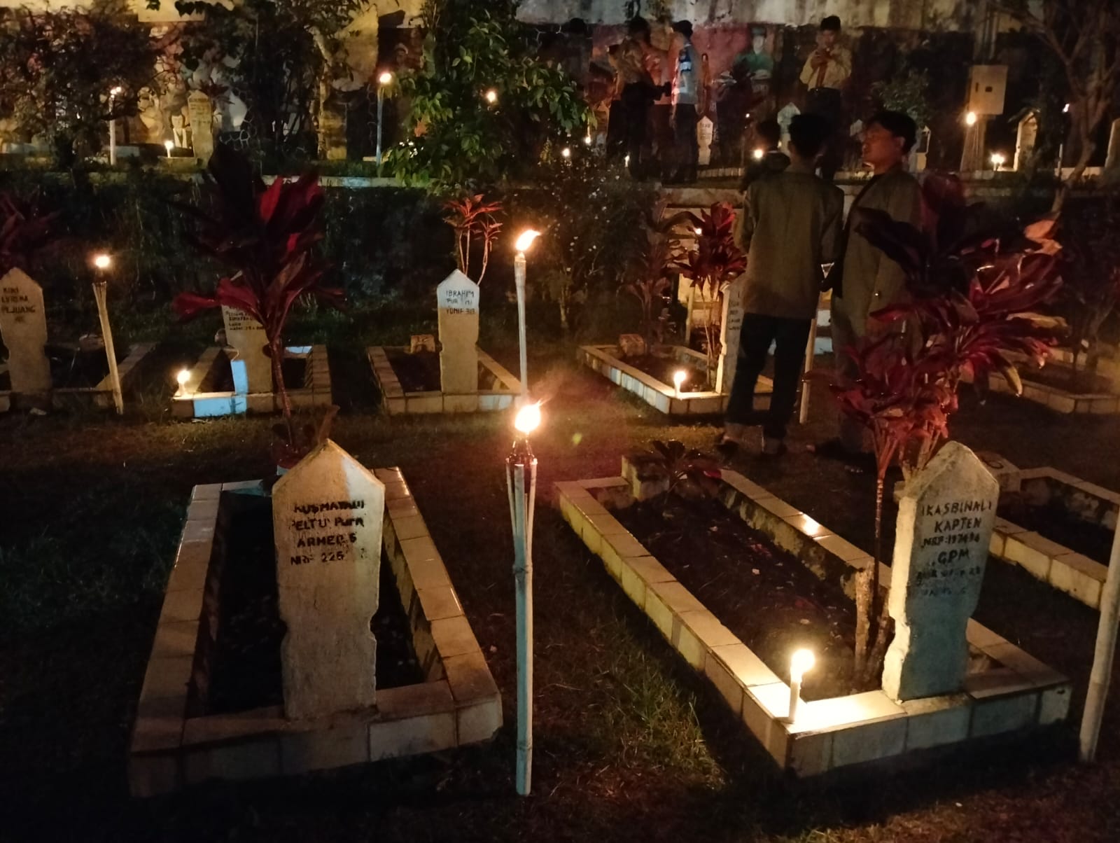 Renungan Suci di Taman Makam Pahlawan Cipanas Cianjur Berlangsung Khidmat