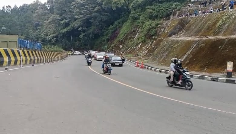 H+5 Lebaran, Arus Balik di Kawasan Puncak Cianjur Terpantau Ramai Lancar