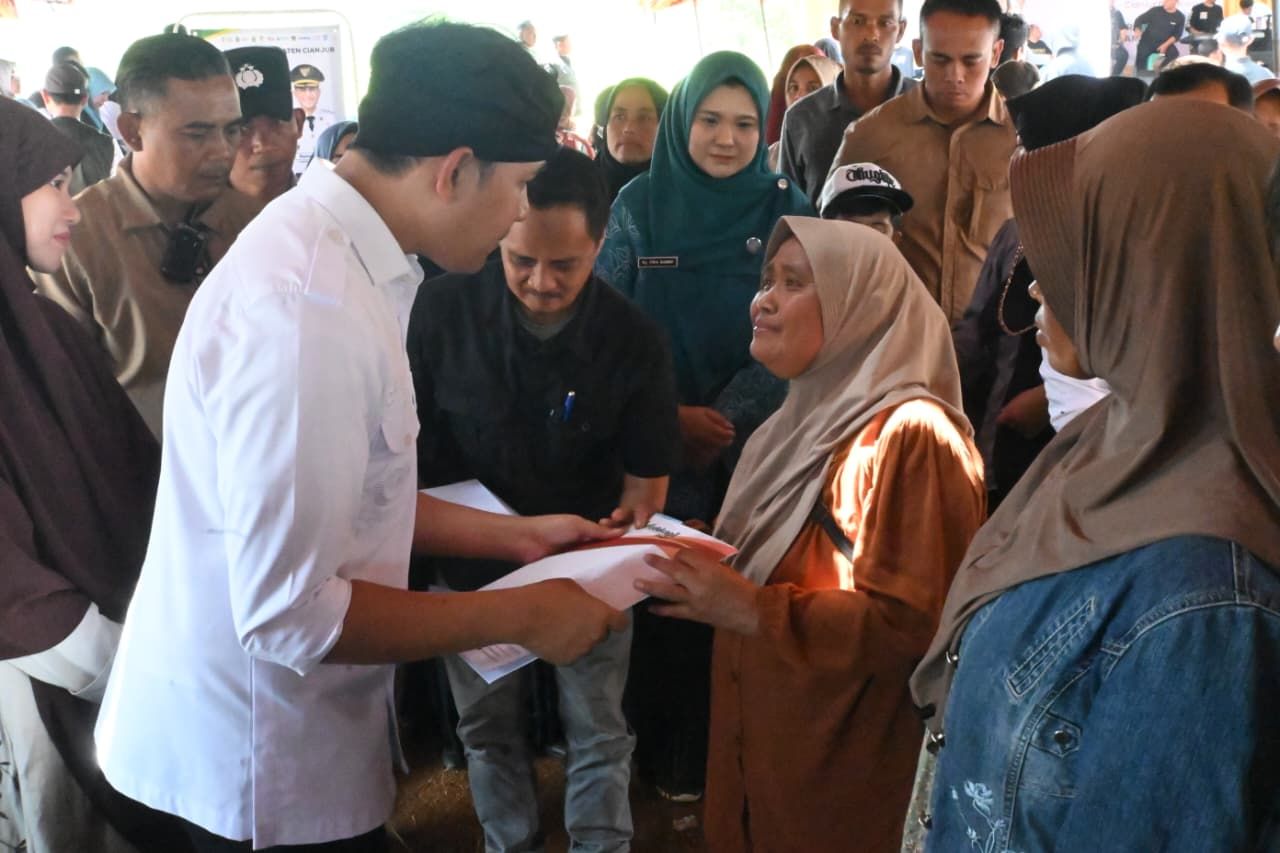 Rembug Warga Desa Karyamukti Ramai dan Penuh Manfaat