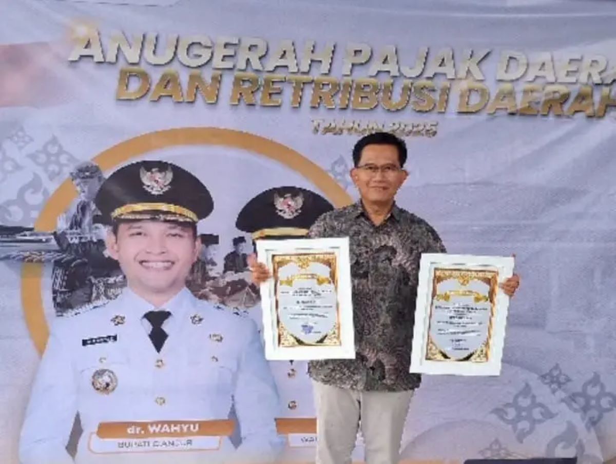 Diskumdagin Cianjur Raih Dua Penghargaan Retribusi Daerah Tahun 2025