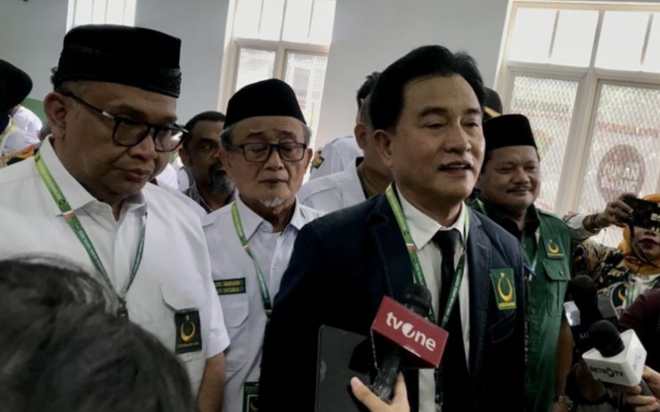 Yusril Mundur dari Jabatan Ketum Partai Bulan Bintang, Digantikan Fahri Bachmid