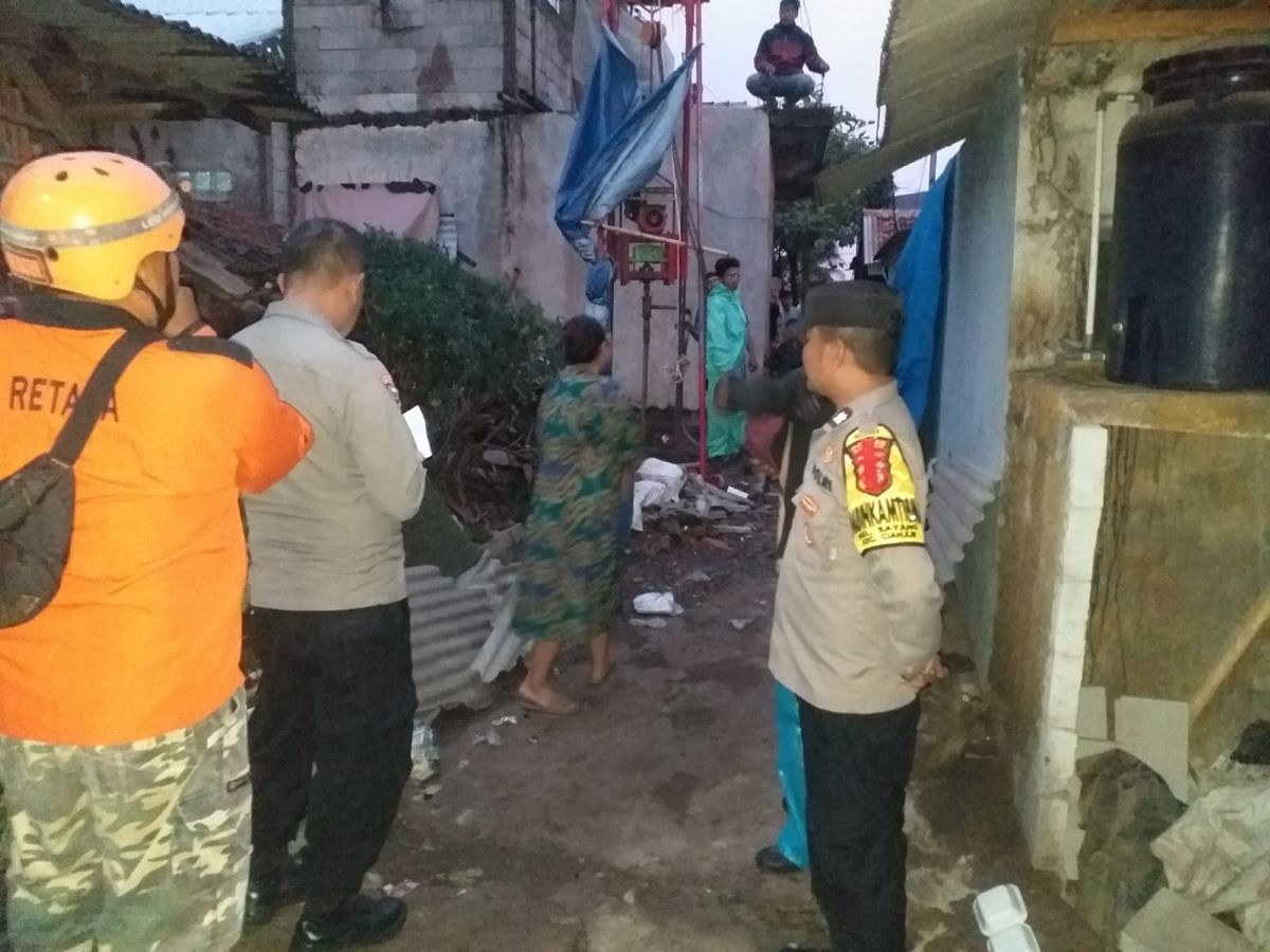 Angin Puting Beliung Terjang Rumah Warga di Cianjur, Tiga Warga Terluka 