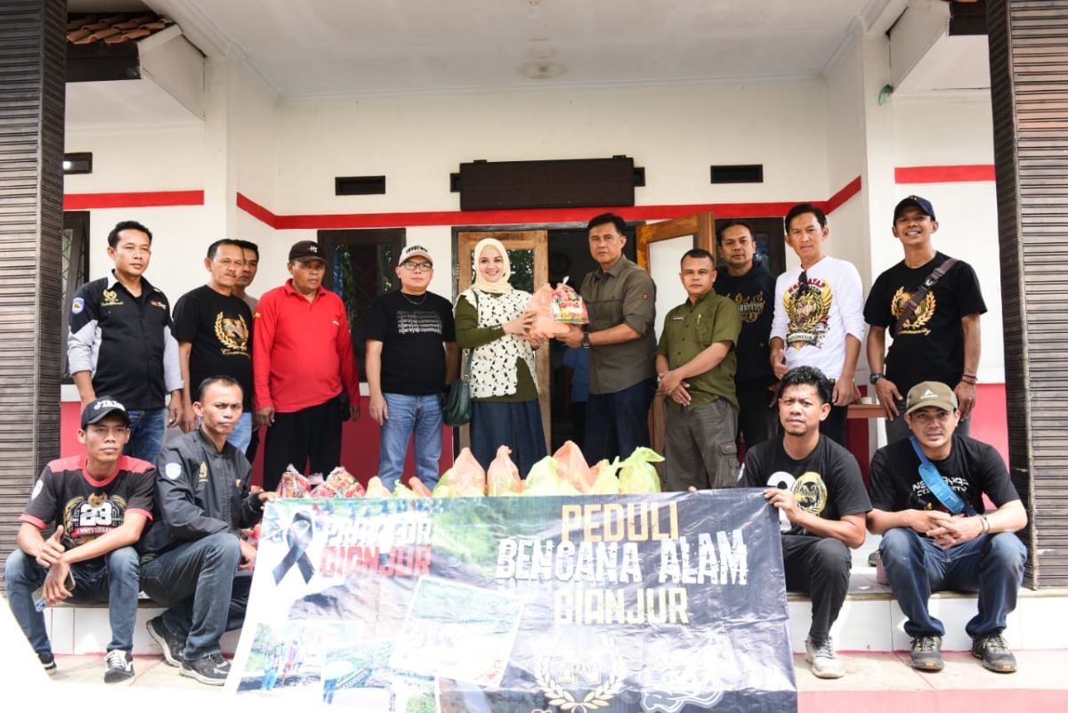 Ngerayap Community Indonesia Salurkan Bantuan untuk Warga Terdampak Bencana Cianjur Selatan