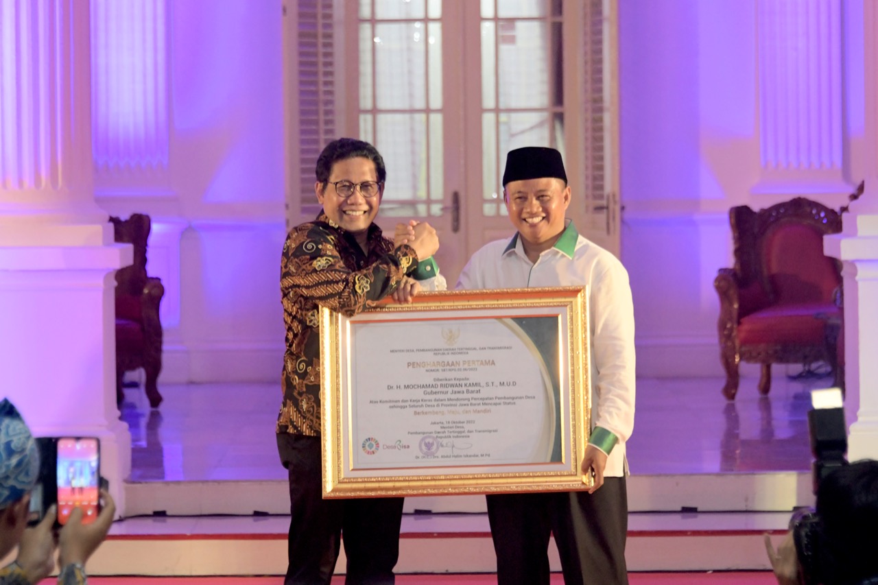 Gubernur Jawa Barat Raih Penghargaan atas Kesuksesan Entaskan Desa Tertinggal dan Sangat Tertinggal 