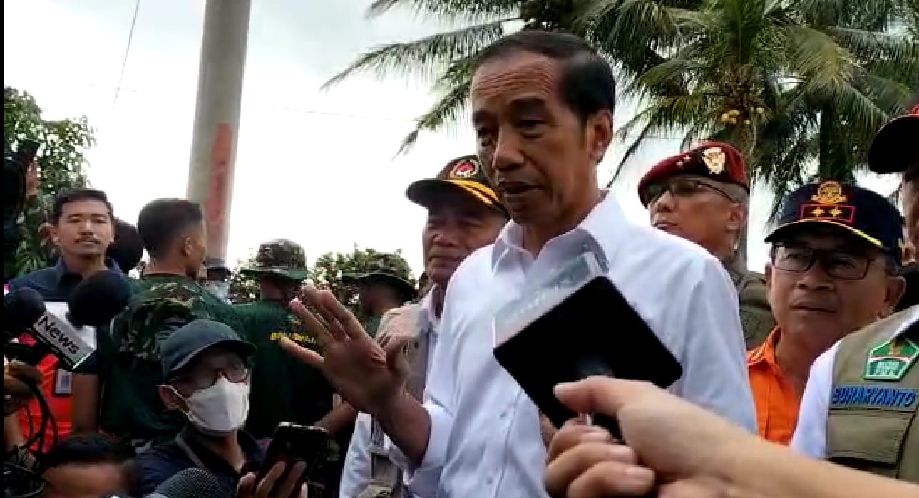 Kembali Datang ke Cianjur, Presiden Jokowi Minta Distribusi Logistik Jangkau Semua Lokasi