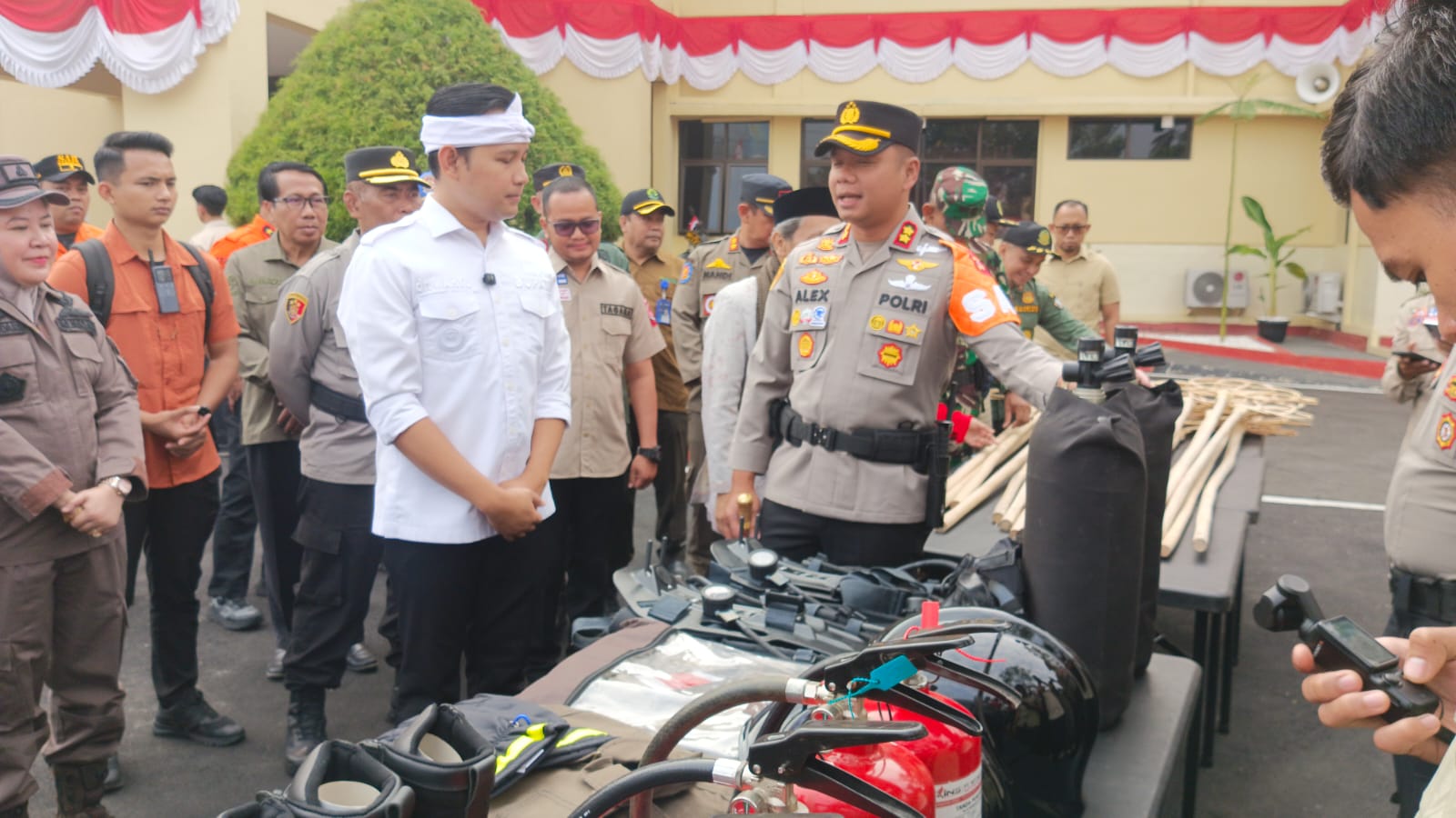 Polres Cianjur Usut Penyebab Kebakaran di Gunung Gede