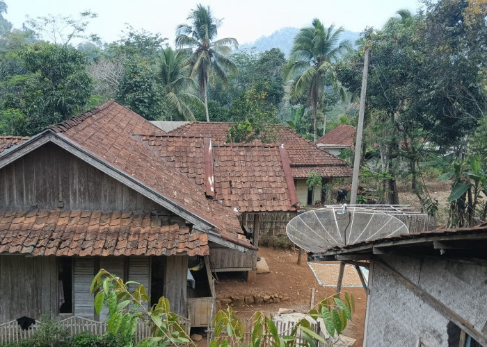 Sinyal Jadi Barang Langka, Belasan Kampung di Gelarpawitan Cianjur Masih Blankspot