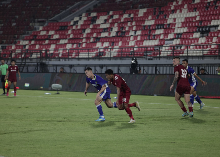 Peralta Berpeluang Kembali Tampil saat Persib Hadapi Persebaya