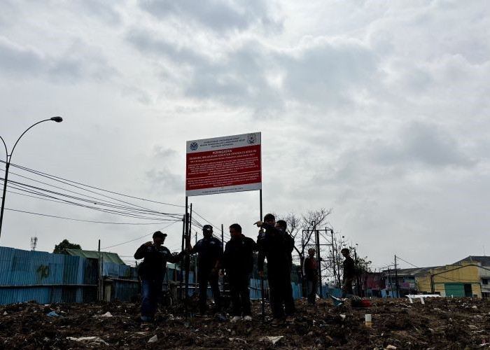 Pasar Caringin Bandung Siap Kelola Sampah Mandiri Usai Disegel KLH