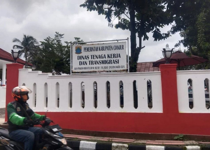 Disnakertrans Cianjur Kirim Dua KK untuk Program Transmigrasi