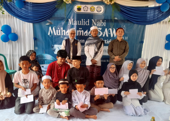 Santuni Anak Yatim, PKBM Tunas Taruna Jaya Cianjur Dorong ATS Kembali Mengenyam Pendidikan