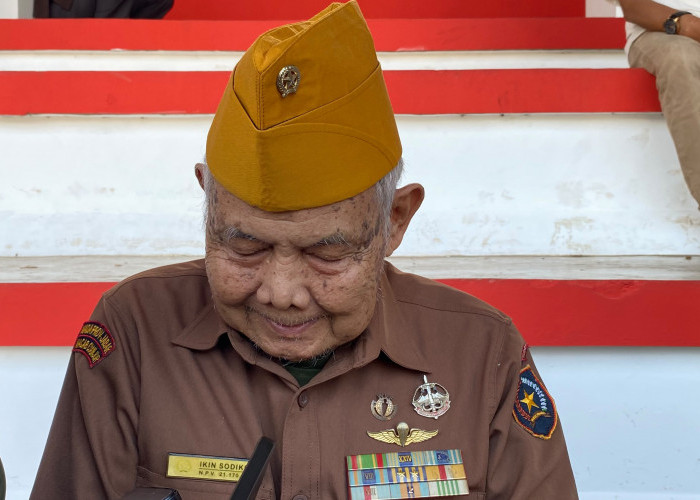 Veteran Ikin Sodikin Tetap Hadiri Upacara HUT RI di Usia 81 Tahun