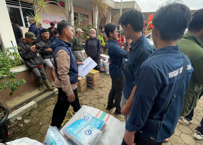 BRI Melalui YBM BRILiaN Salurkan Bantuan bagi Penyintas Longsor di Cisarua, Bandung Barat