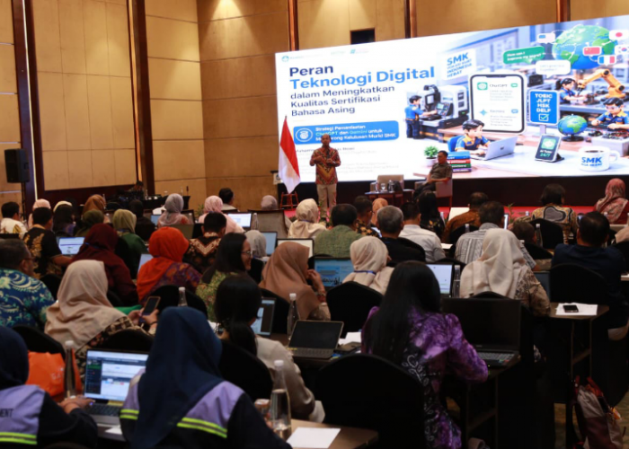 Kemendikdasmen Buka Akses Sertifikasi Bahasa Asing bagi Siswa SMK