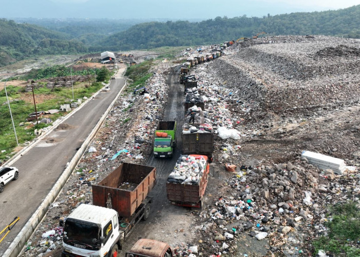 Sampah Bandung Raya di TPK Sarimukti Terkelola Baik Selama Ramadan