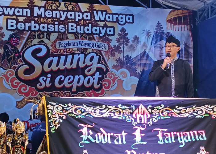 Dewan Menyapa Warga Berbasis Budaya: RK Dadan Surya Negara Hadirkan Wayang Golek di Desa Limbangansari Cianjur