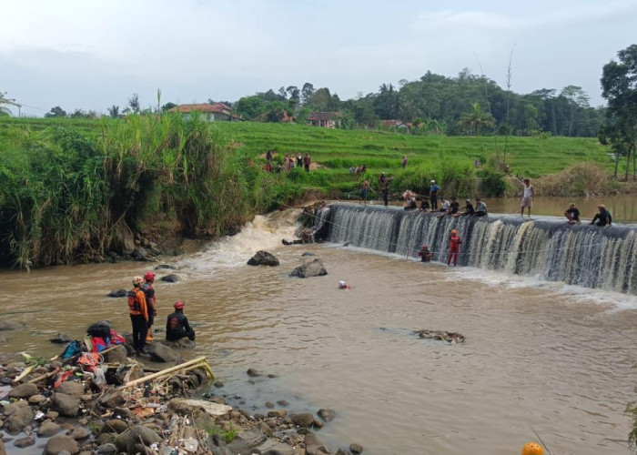Berenang di Sungai, Anak 9 Tahun Ditemukan Tewas Tenggelam di Cilaku Cianjur