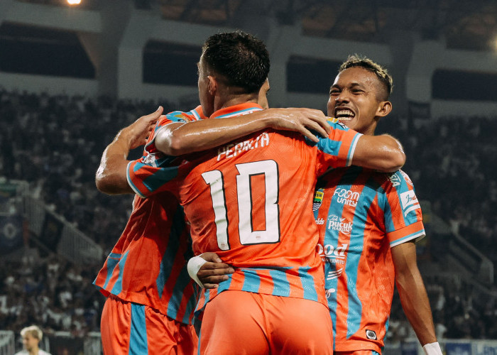 Gol Peralta dan Adam Alis Bawa Maung Bandung Raih Tiga Poin