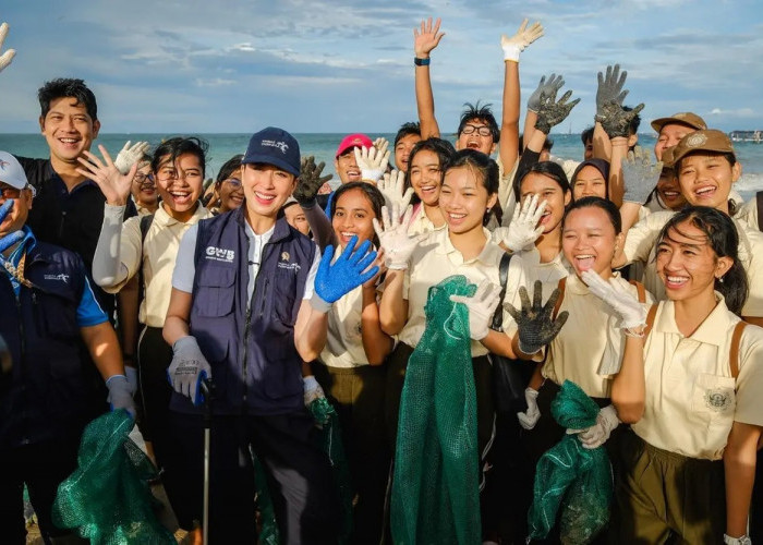 Menpar Tegaskan Kebersihan Laut Kunci Daya Saing Pariwisata Indonesia