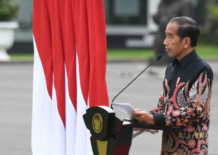 Jokowi Terkejut dan Sedih atas Peristiwa Penembakan Trump