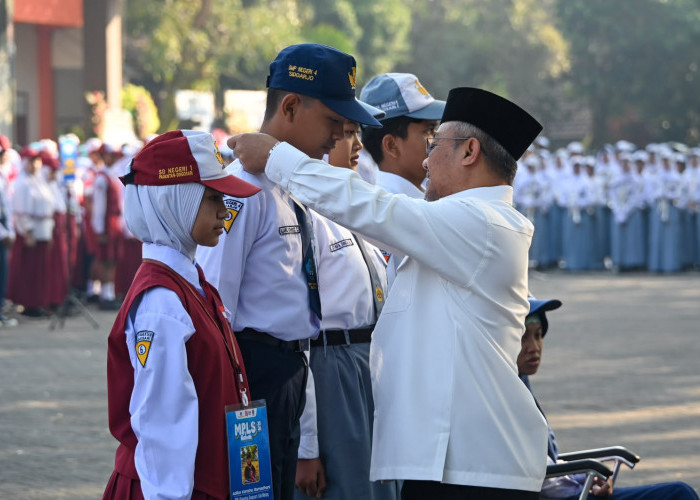 Kemendikdasmen Resmi Buka MPLS Ramah 2026, Sekolah Diminta Bebas Perpeloncoan