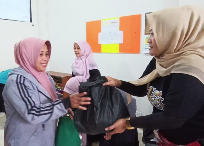 Warga Korban Gempa di Cianjur Terharu Relawan Team Hexes Gelar Khitanan Massal 