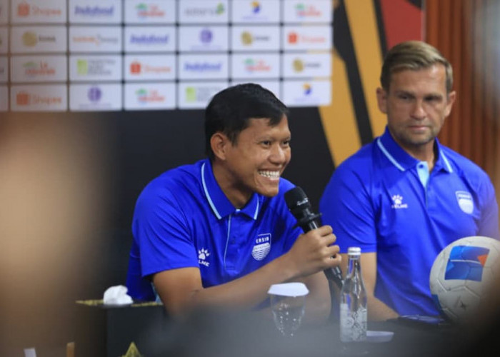 Persib Vs Arema FC Jadi Momen Reuni Adam Alis