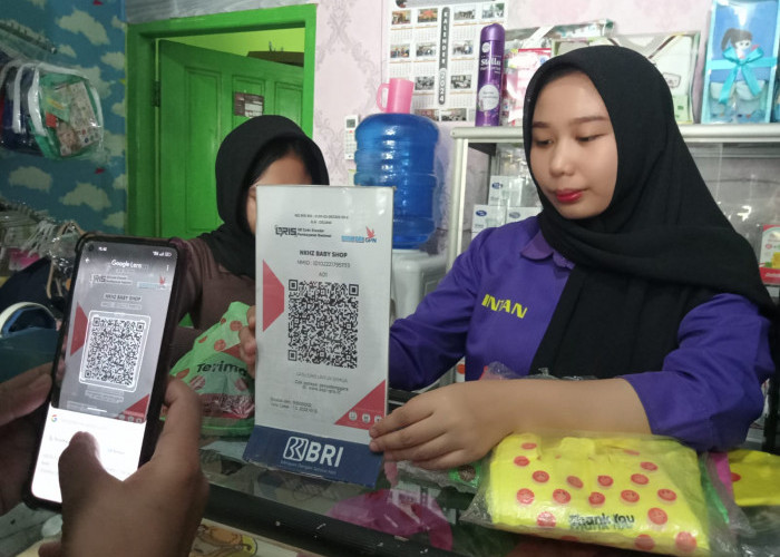 Belanja Praktis Pakai QRIS, NKHZ Baby Shop Tumbuh Bersama QR Code BRI