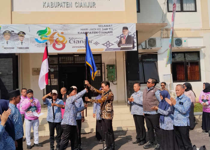 Kukuhkan Pengurus Ikatan Penyuluh Keluarga Berencana, Bupati Cianjur Tegaskan Ini