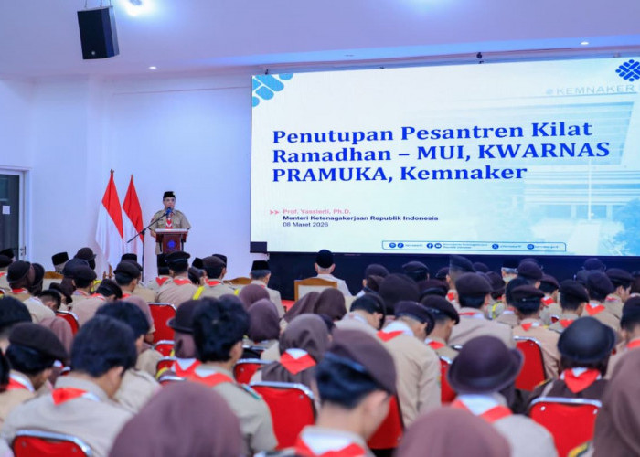  Gelar Sanlat: Menaker Yassierli Bekali Pramuka agar Siap Kerja di Era AI