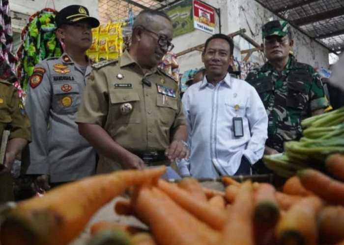 Bupati Cianjur Pastikan Harga Bahan Pokok Stabil Jelang Nataru